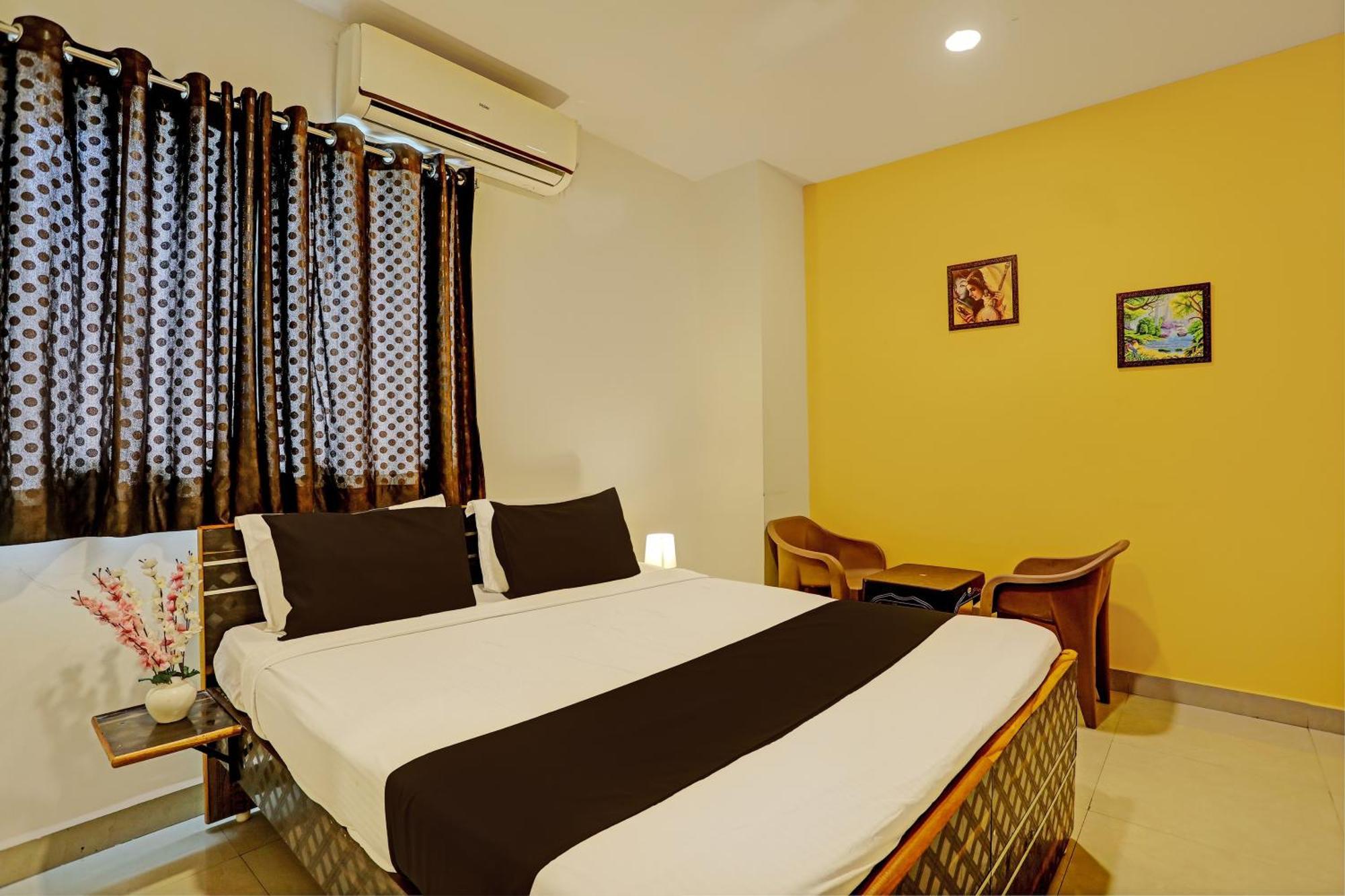 Capital O Saharsh Grand Near Shilparamam Hyderabad Exterior foto