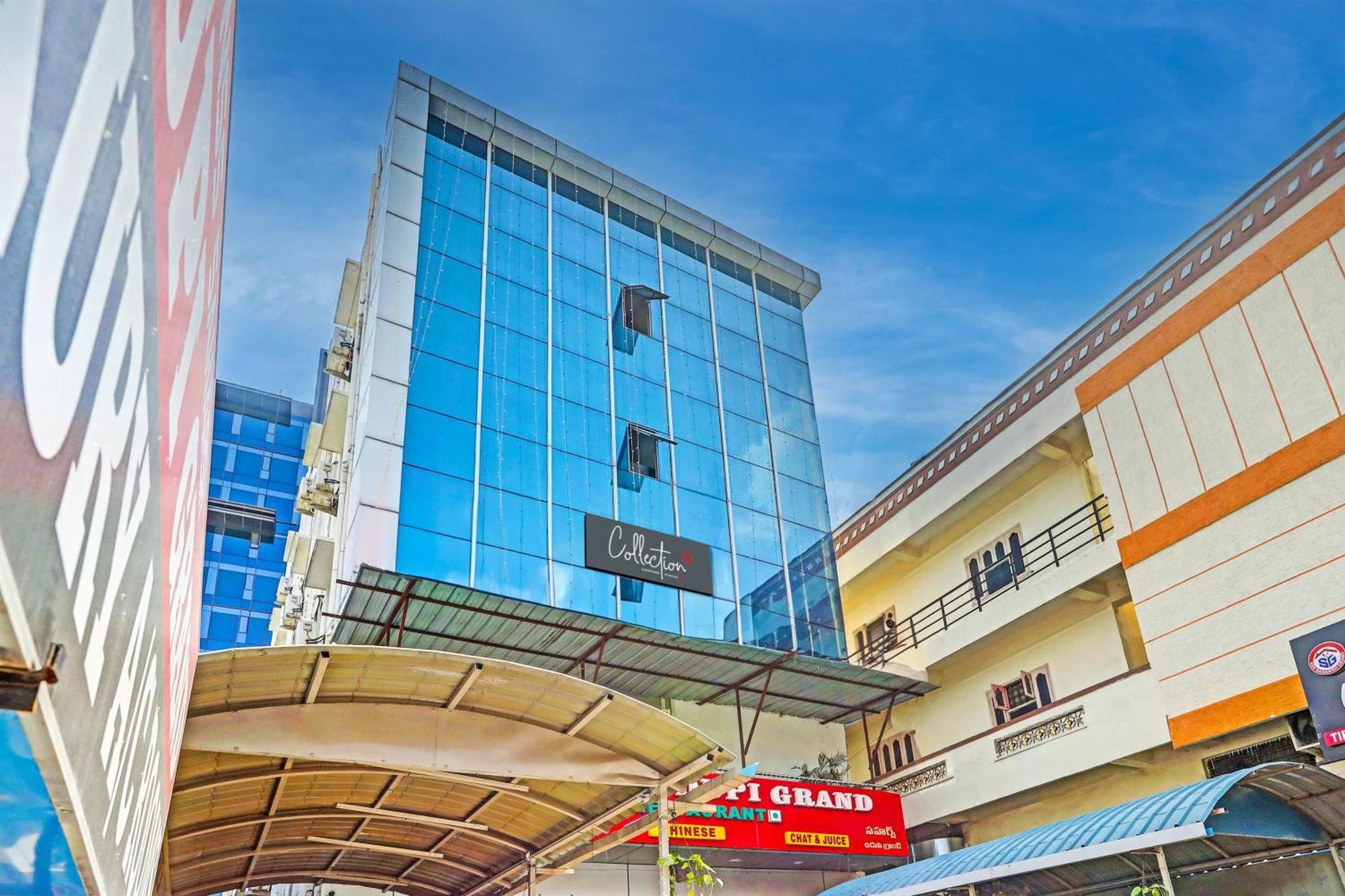 Capital O Saharsh Grand Near Shilparamam Hyderabad Exterior foto